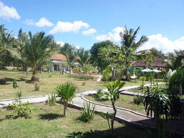 Wani Bali Bungalow Toyapakeh Eksteriør billede